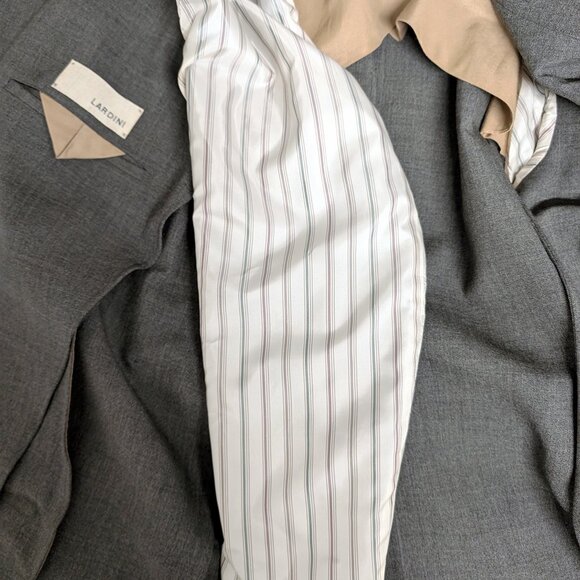 NEW Lardini Double-Breasted Wool Trench Coat 100% Mohair 40US - Picture 8 of 8